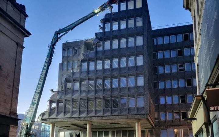 Work continues on Commercial Union House