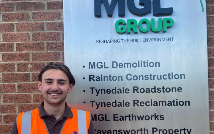  Undergraduate placement with Rainton Construction